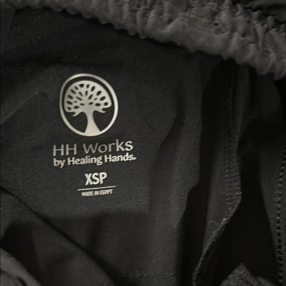 Healing Hands Black Scrub Set - Picture 5 of 10